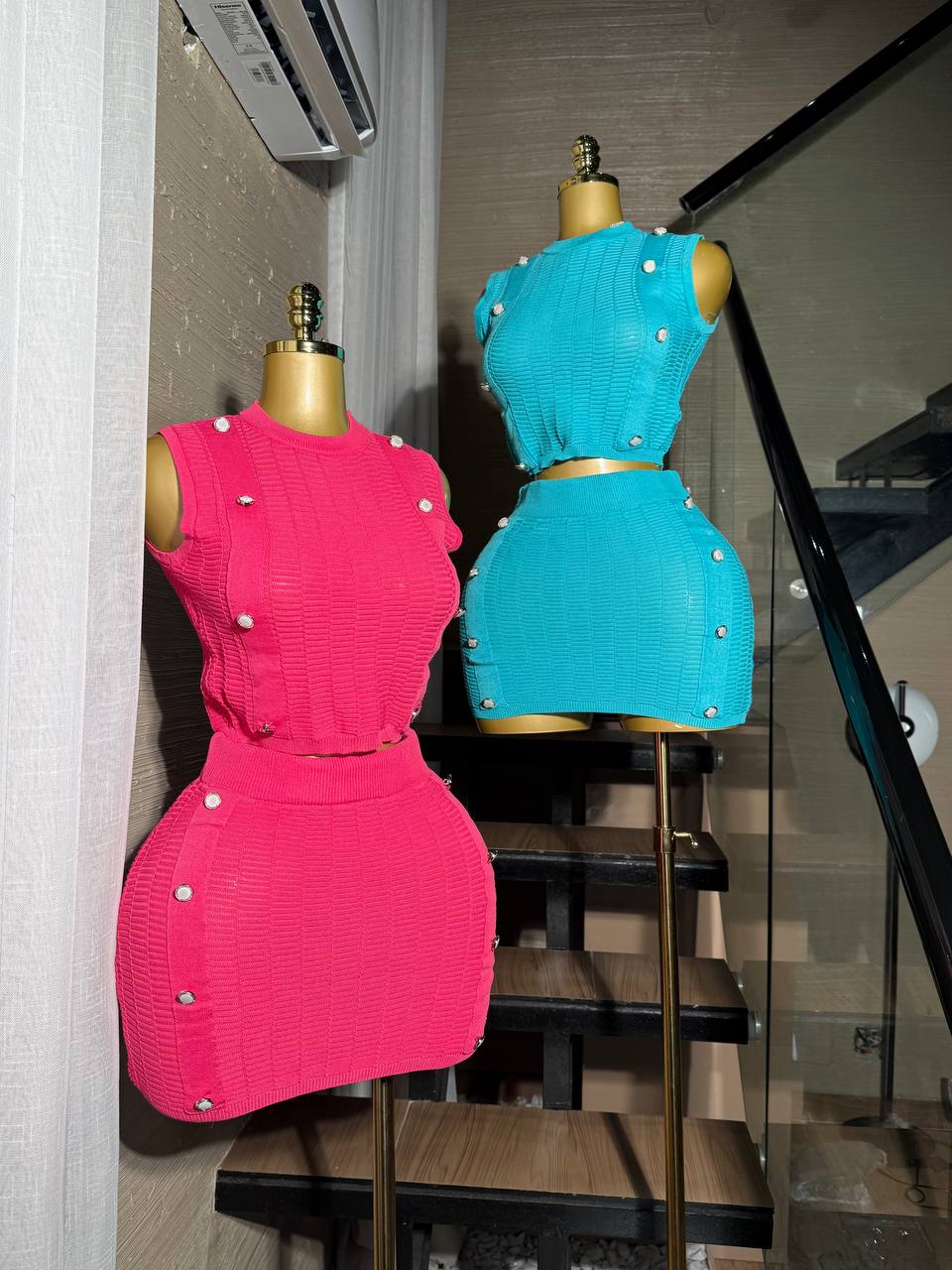 # 001 Top and skirt freesize