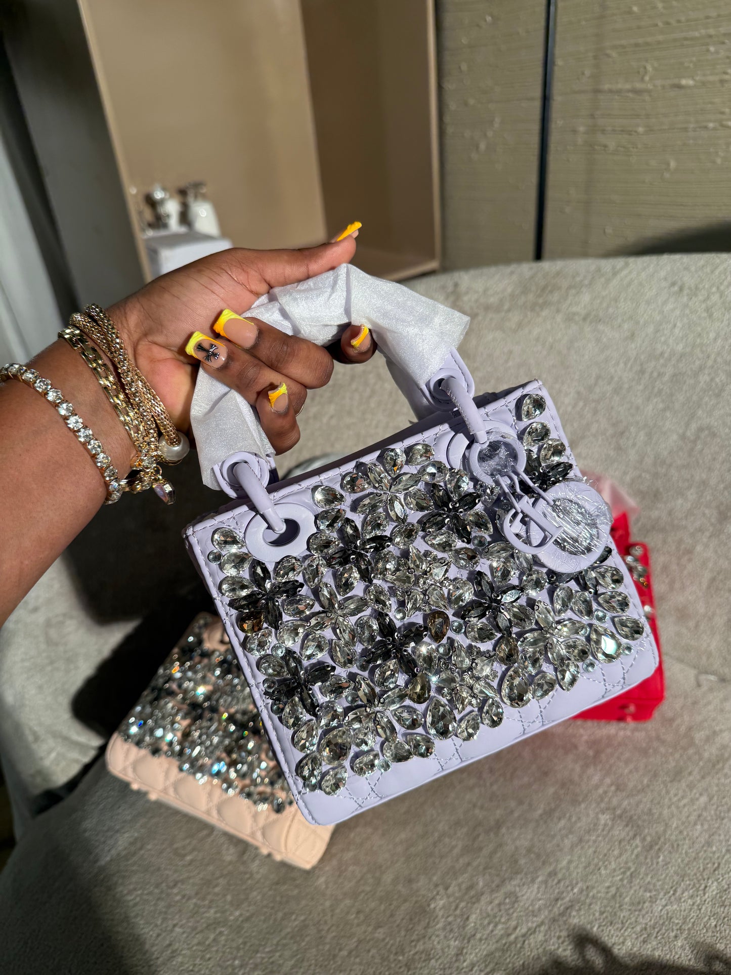 # VR23058 STONED LUXURY BAG