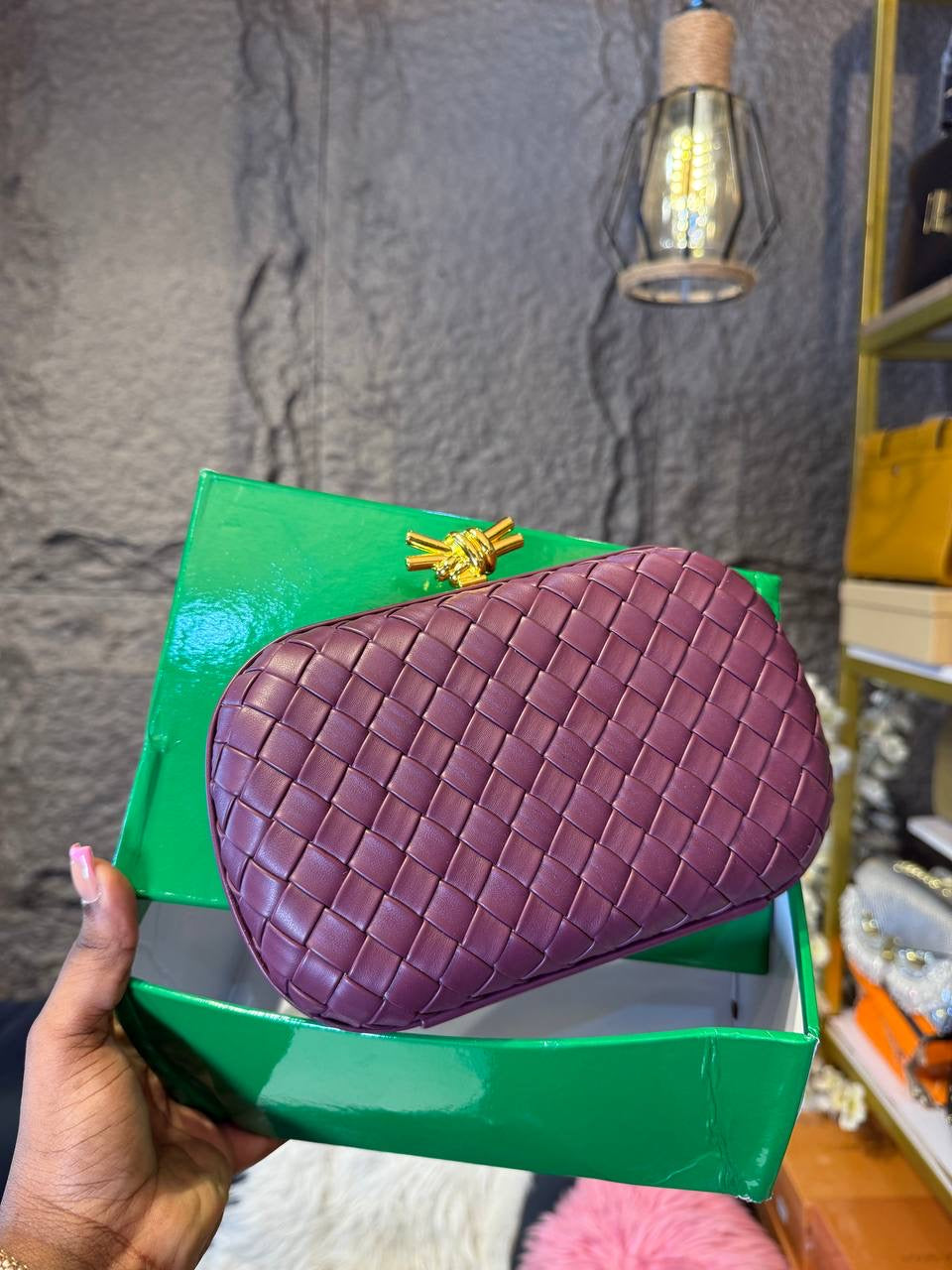 # 0 2505 OWANBE BOX BAG