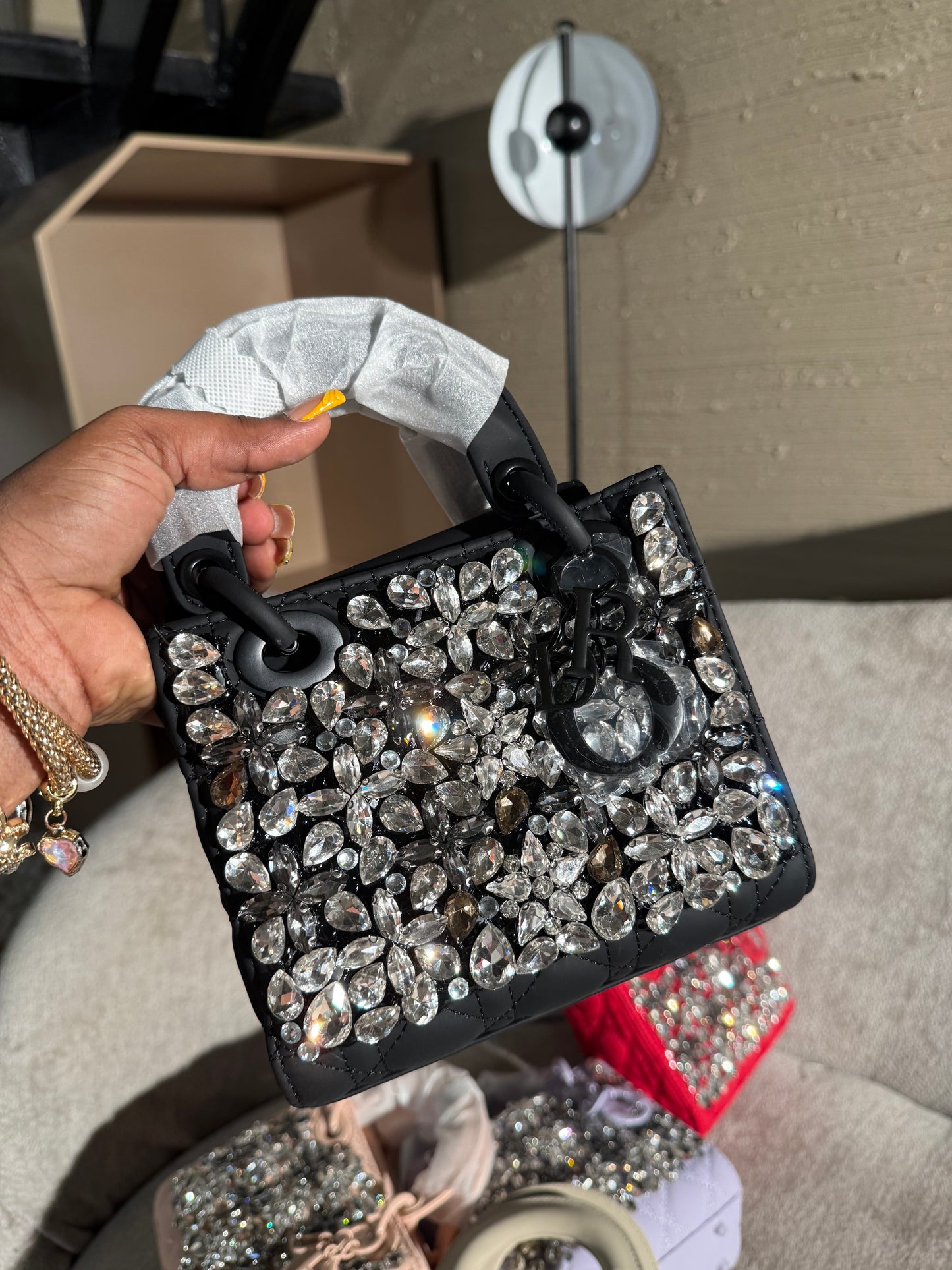 # VR23058 STONED LUXURY BAG