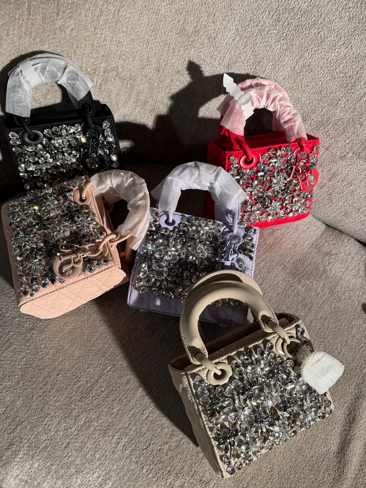 # VR23058 STONED LUXURY BAG