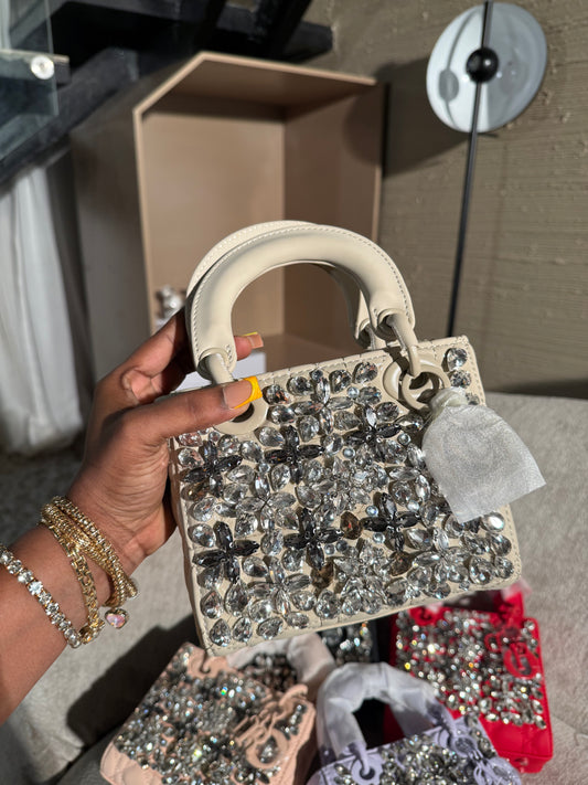 # VR23058 STONED LUXURY BAG