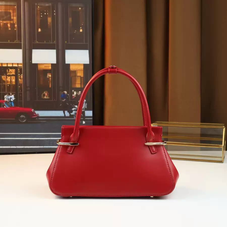 # 0 3159 LUXURY CHIC BAG