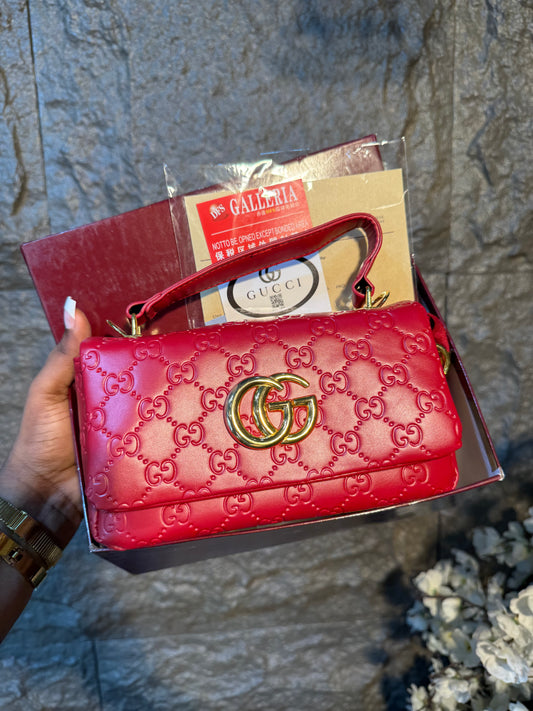 # 0 288116 GG box bag