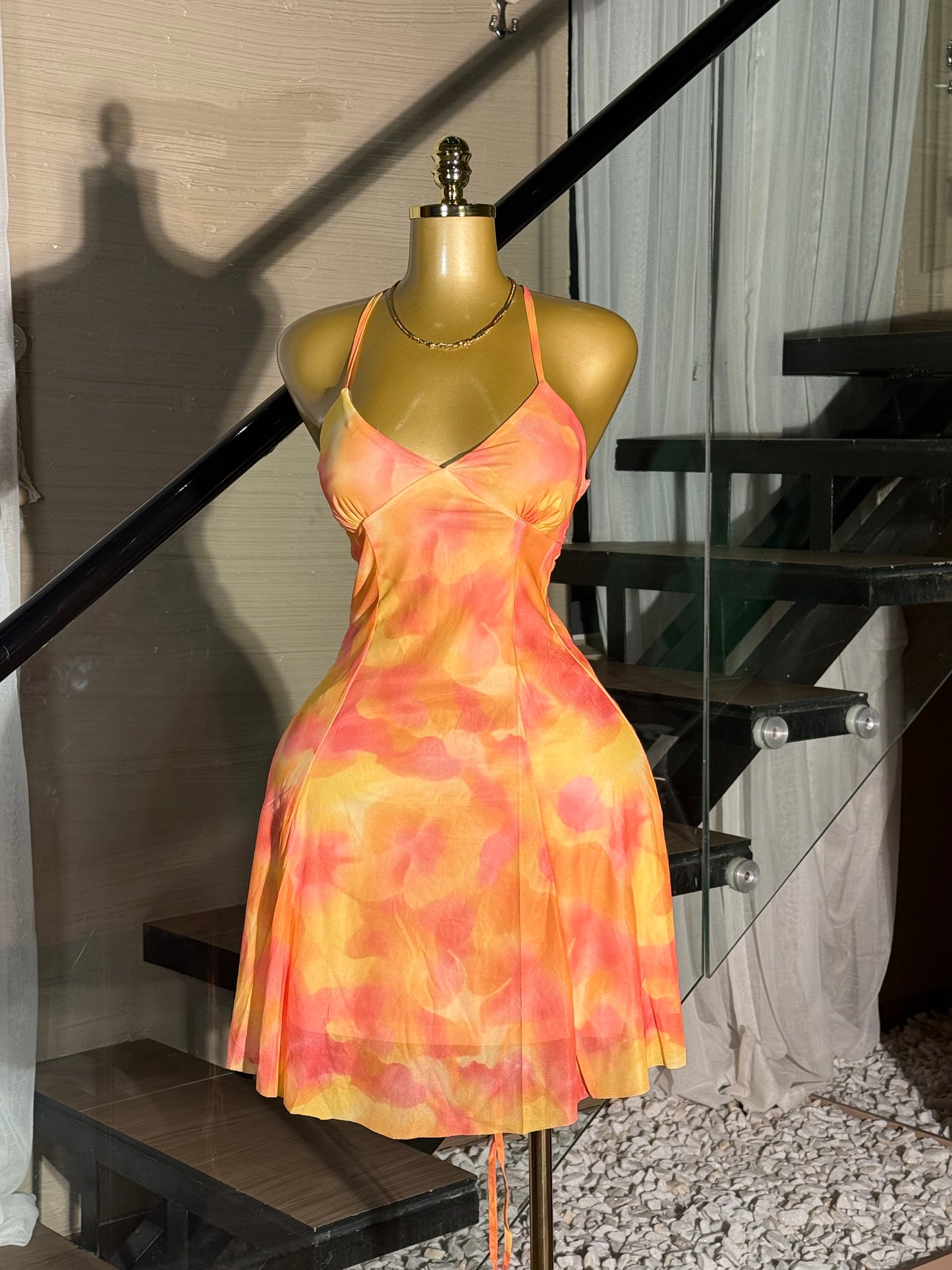 # 9295 gown