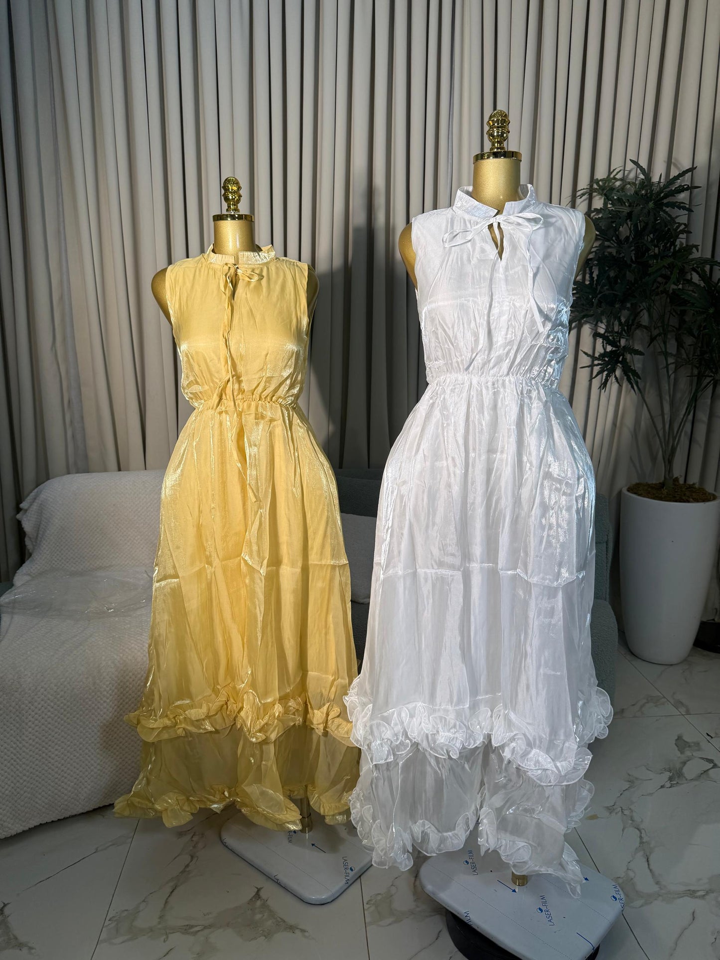 # 2040 Sexy gown