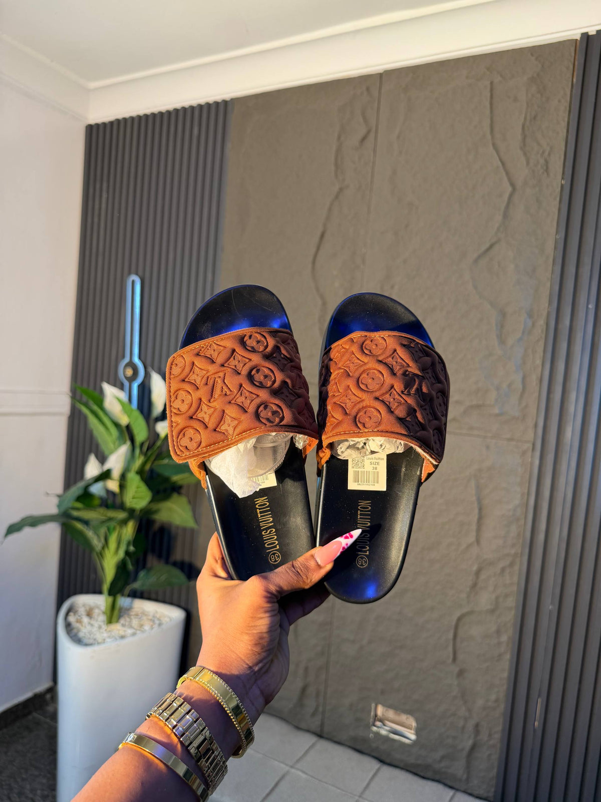 # 0 Big sole Louis Vuitton slippers