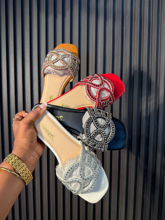 # 0 Chariet slippers