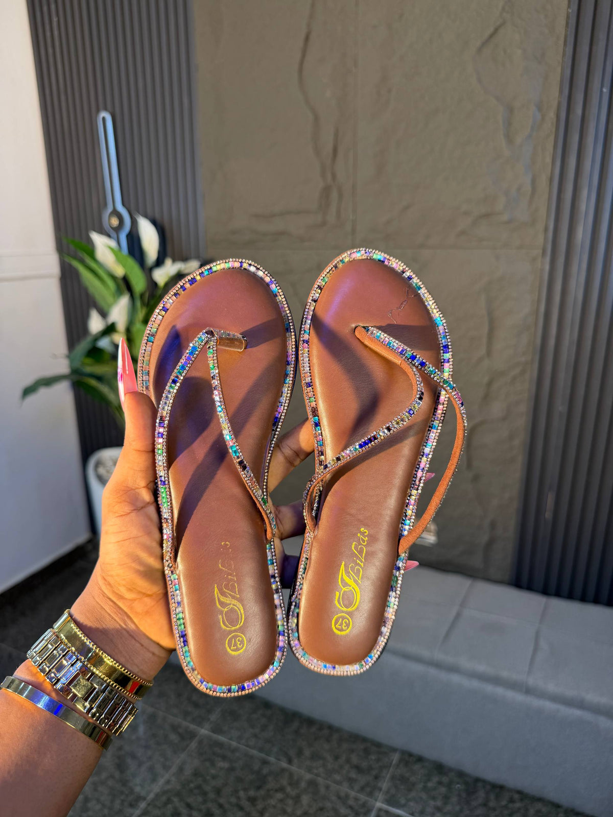 # 0 Sexy slippers
