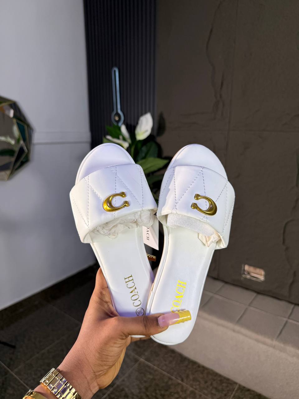 # 0 Coach slippers