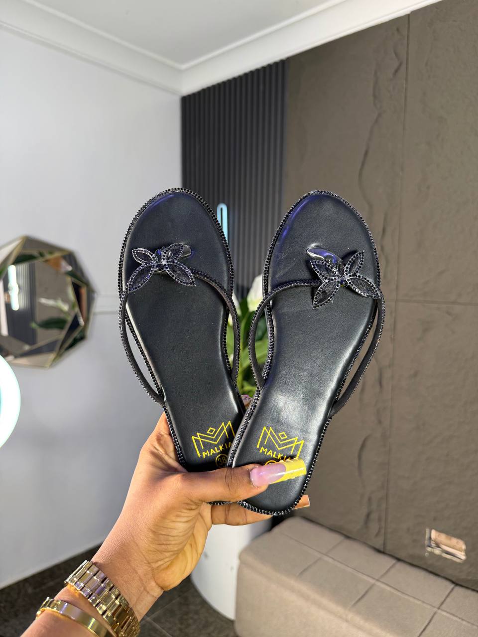 # 0 Star slippers