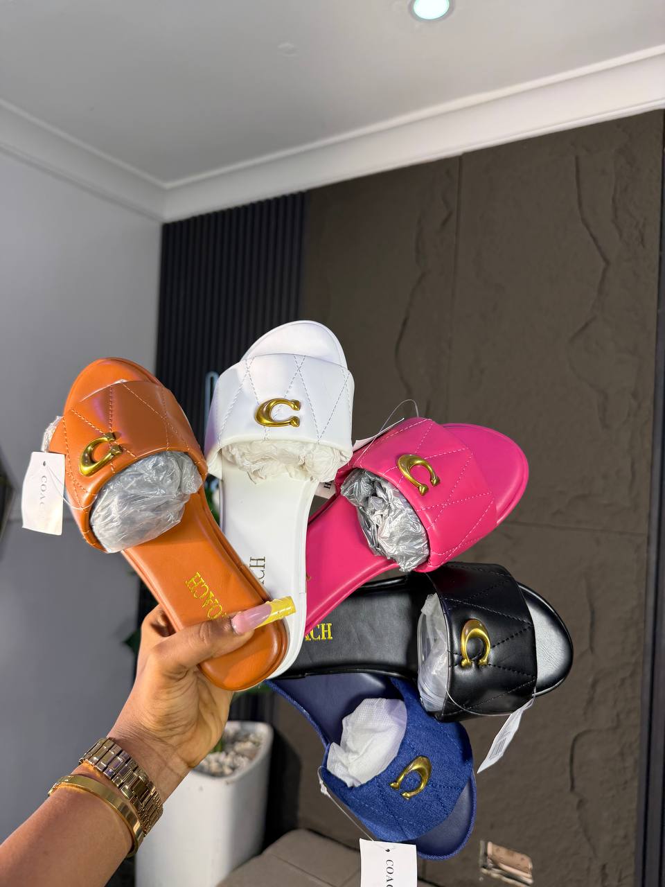 # 0 Coach slippers