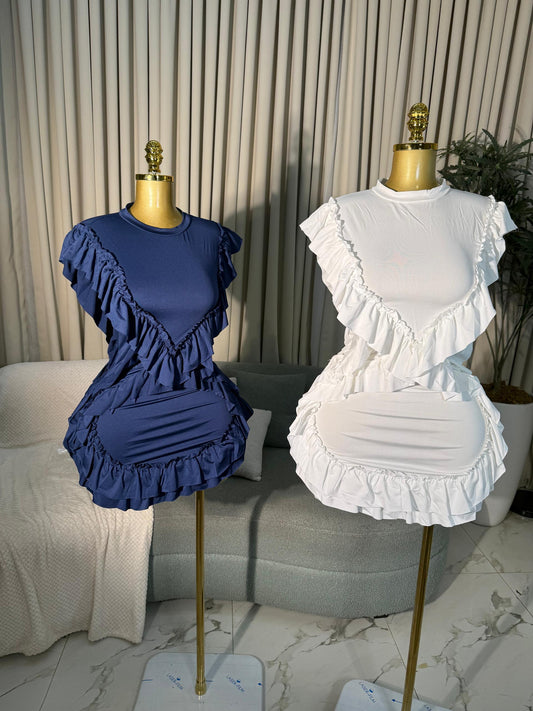 # 5931 GOWN