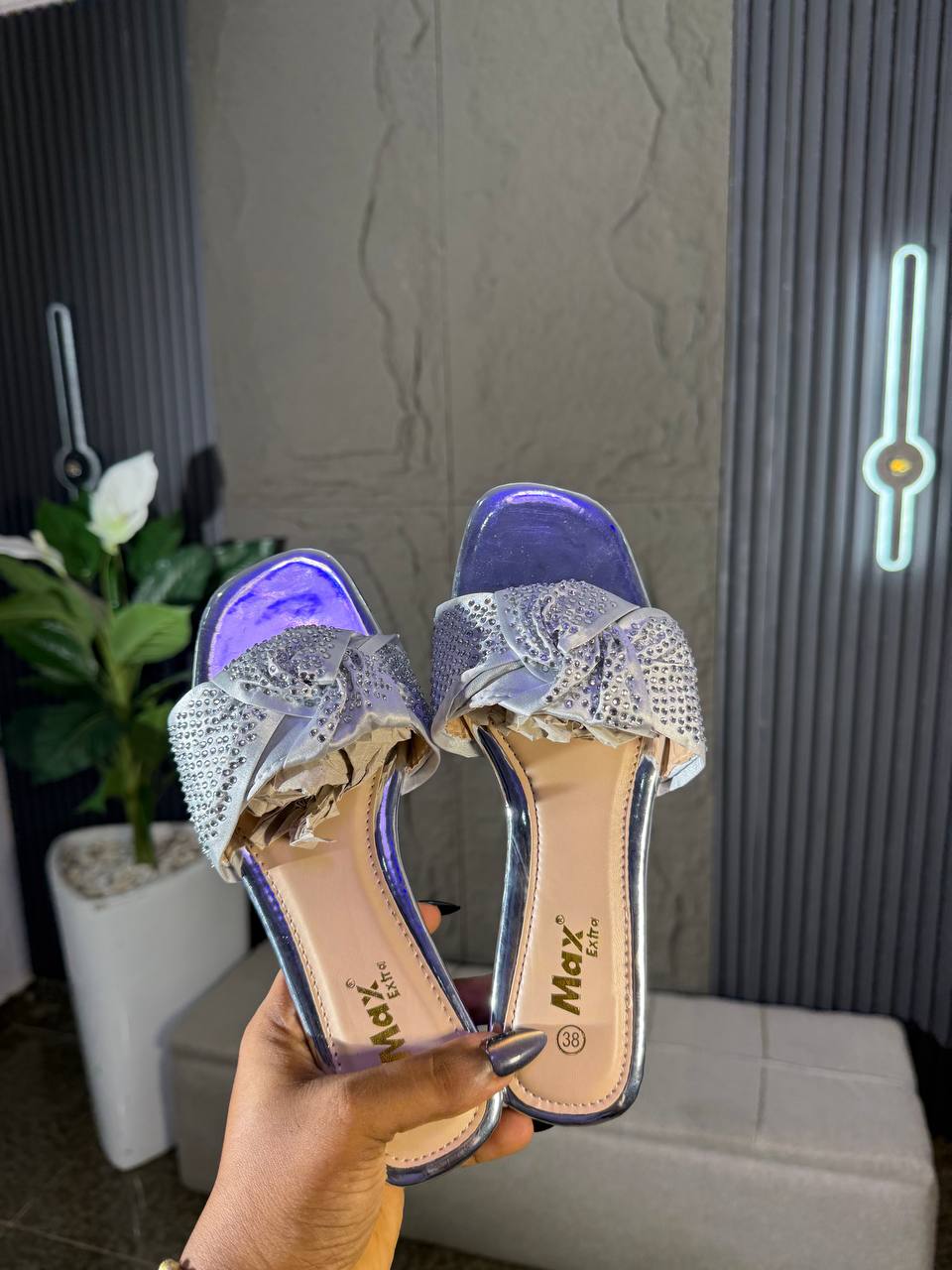 # 0 BOW SLIPPERS