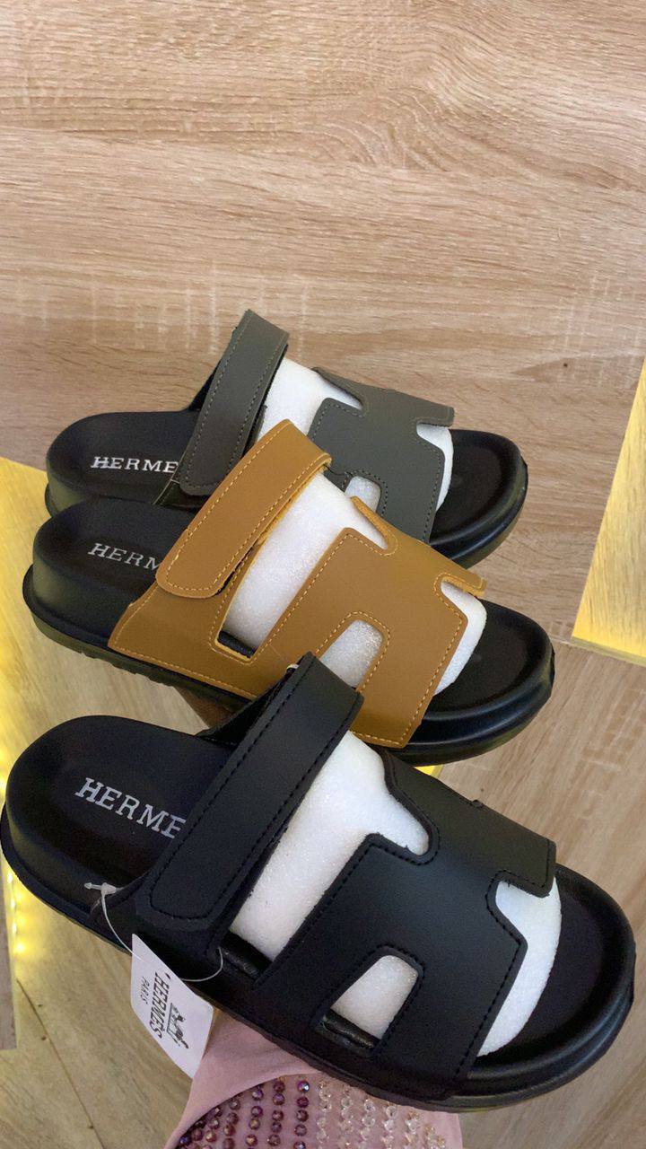 # 0 Hermes slippers