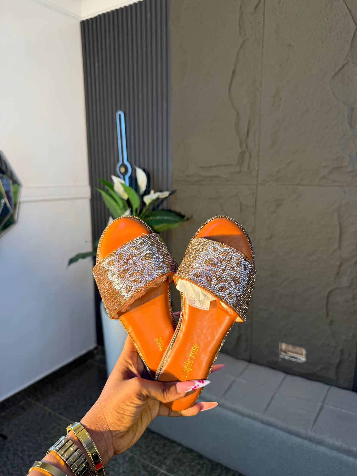 # 0 Simple rose slippers