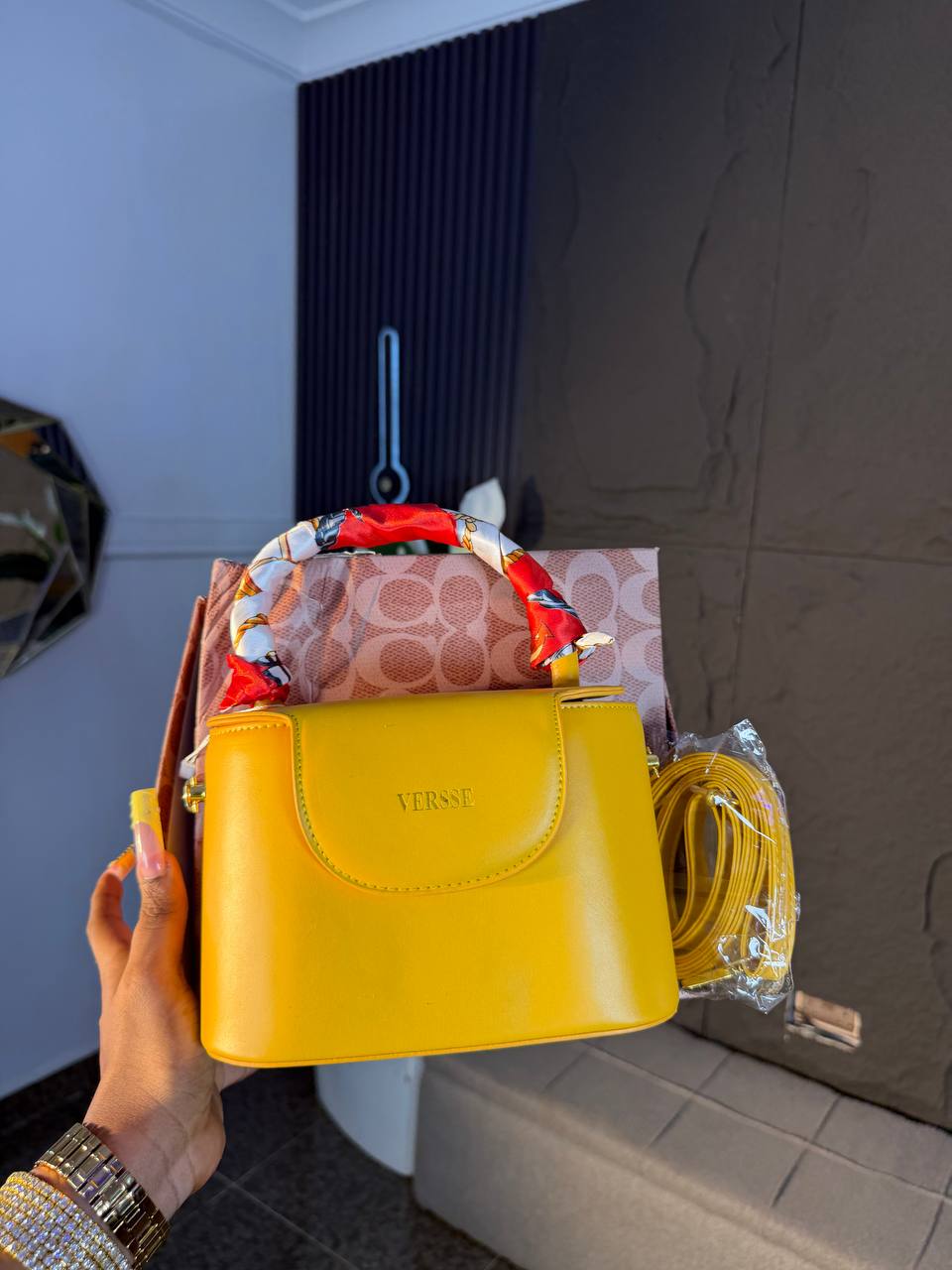 # 0 56161 VS BOX BAG