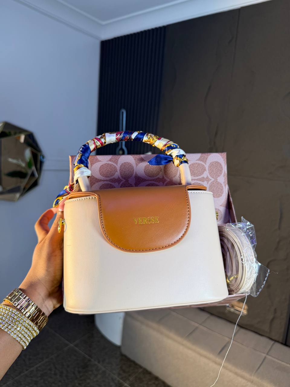 # 0 56161 VS BOX BAG