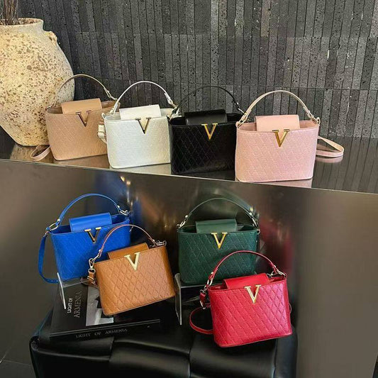 # 0 7051 vickky bag