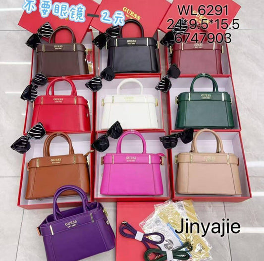 # 0 WL6291 GUESS BOX BAG (with sunglasses)