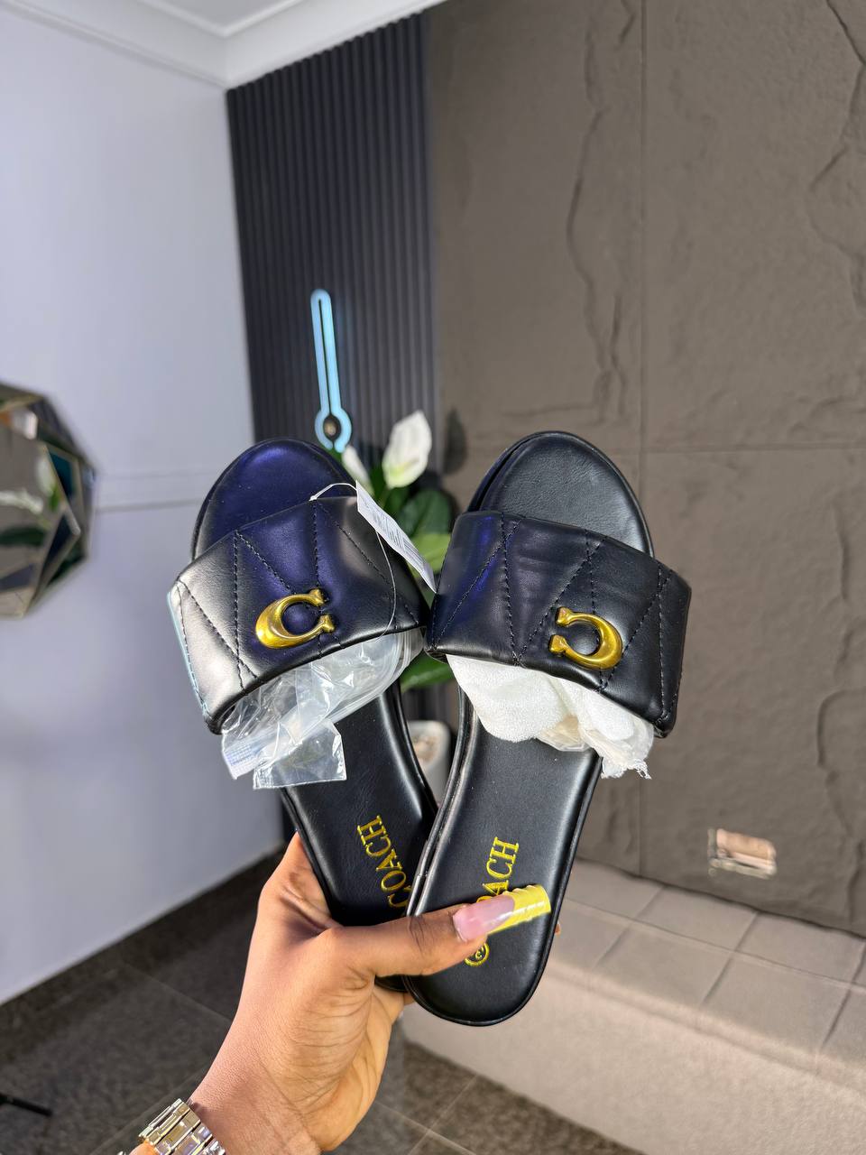 # 0 Coach slippers