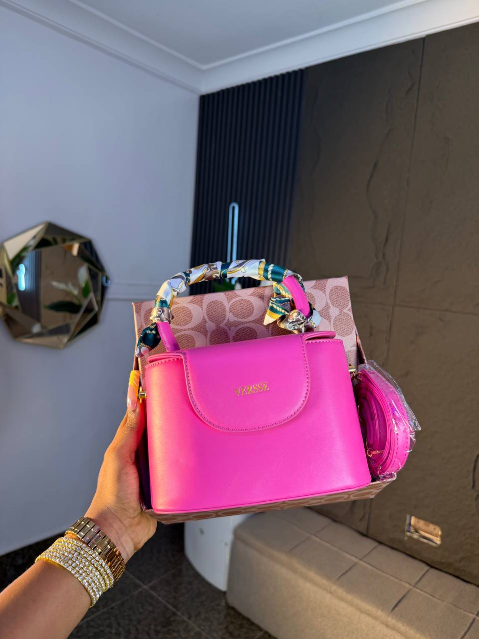 # 0 56161 VS BOX BAG