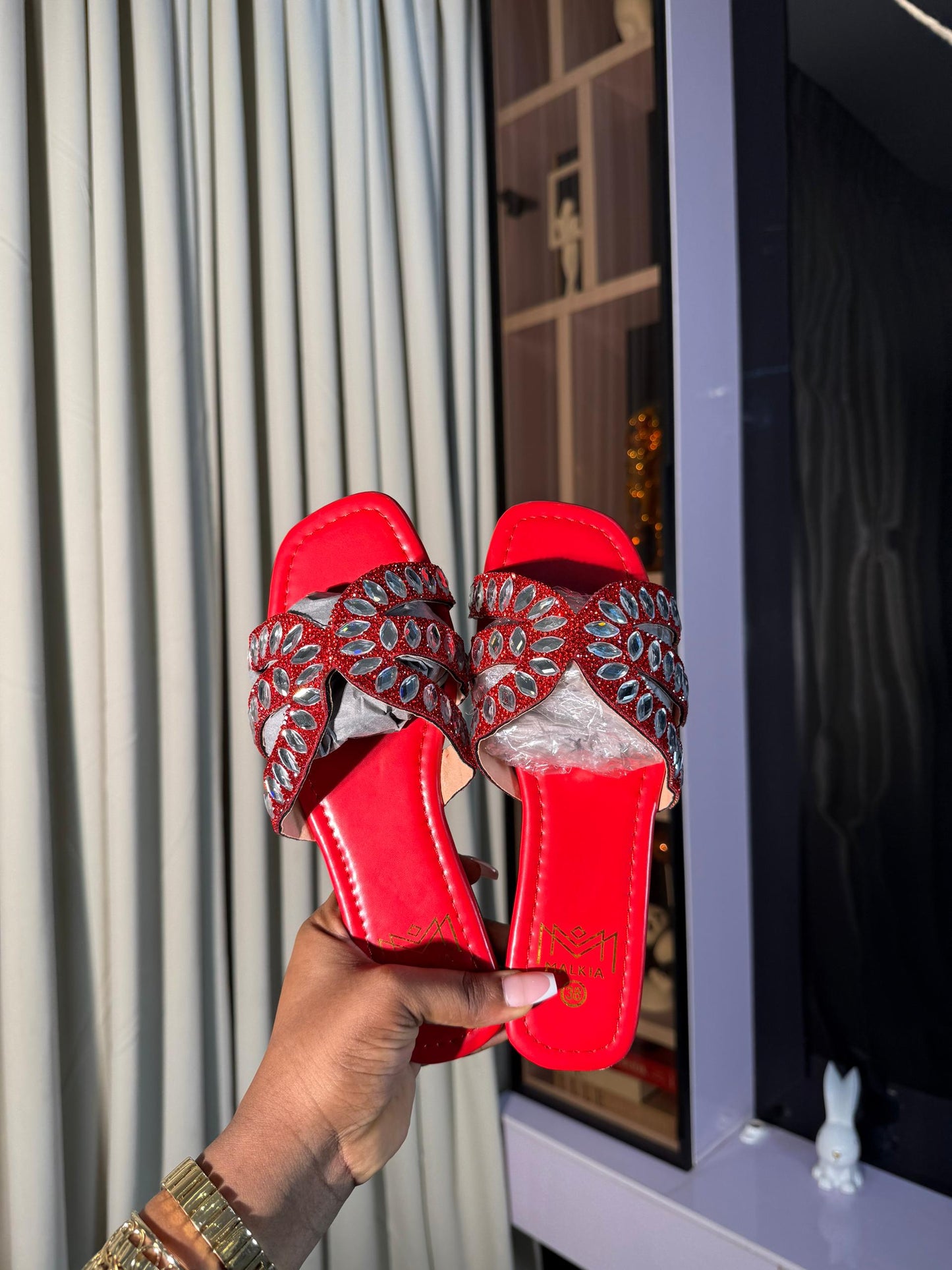 # 0 STONE SLIPPERS